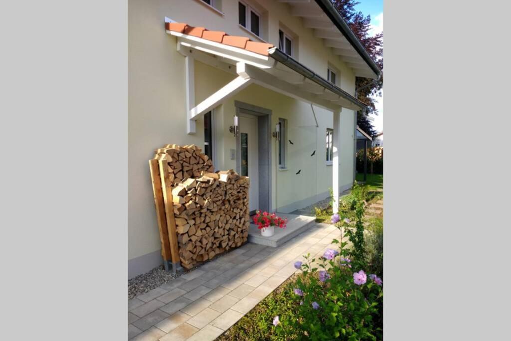 Sehr Schoene Ferienwohnung In Ebersberg Bei Muenchen 外观 照片